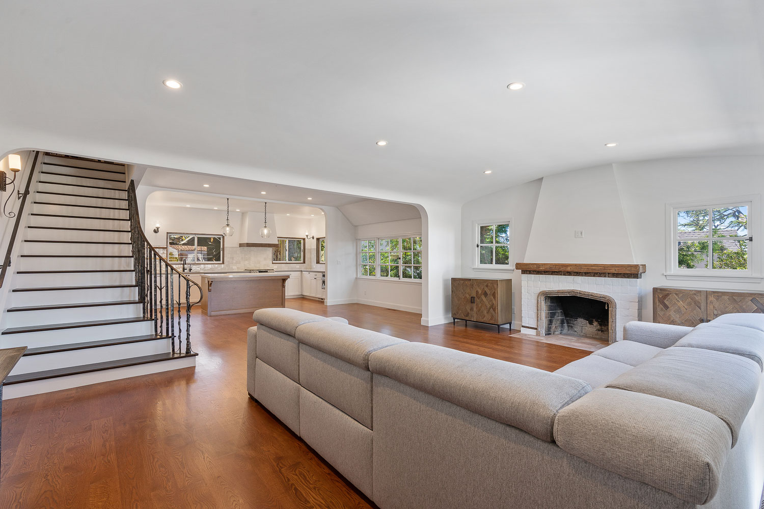 Oakland interior house painting