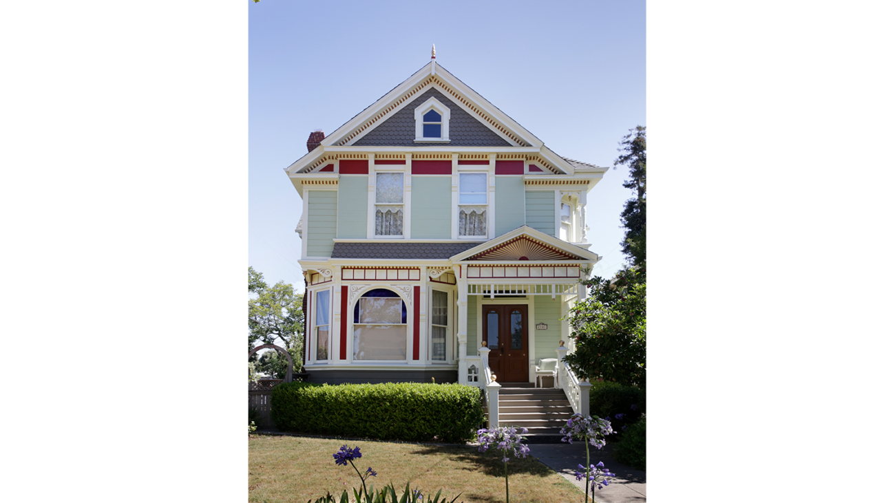 Central-Ave-Queen-Anne-Victorian-3