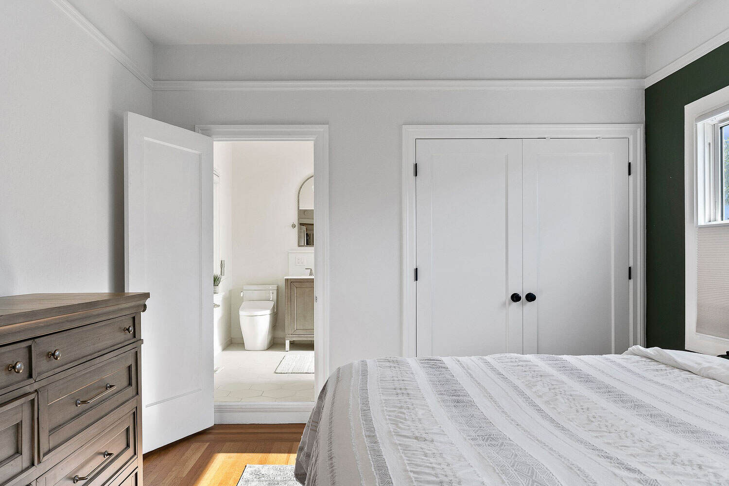 Washington St Alameda HDR-004